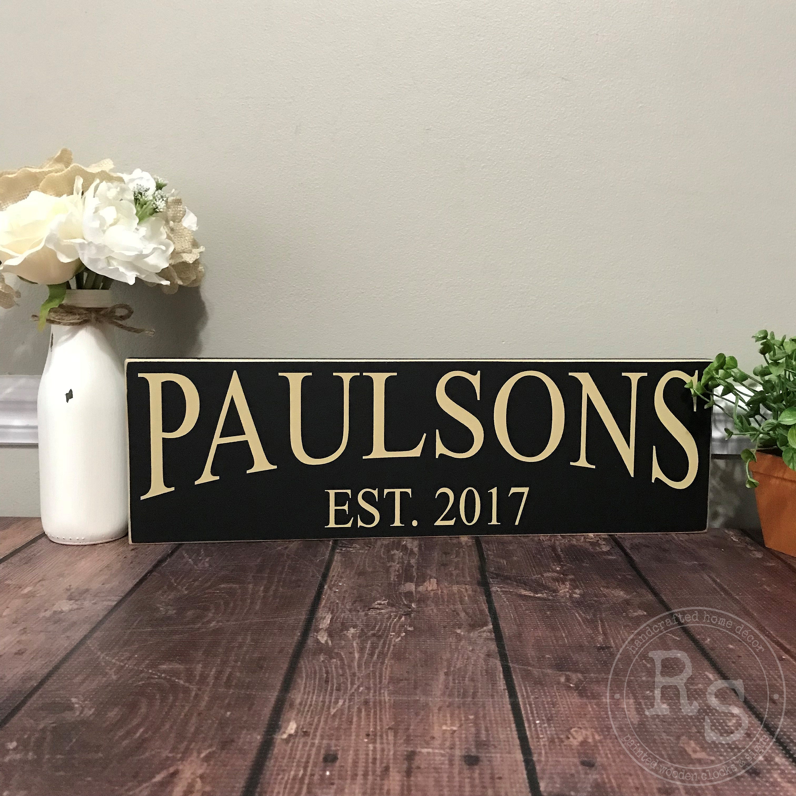 Family Name Sign RS-320