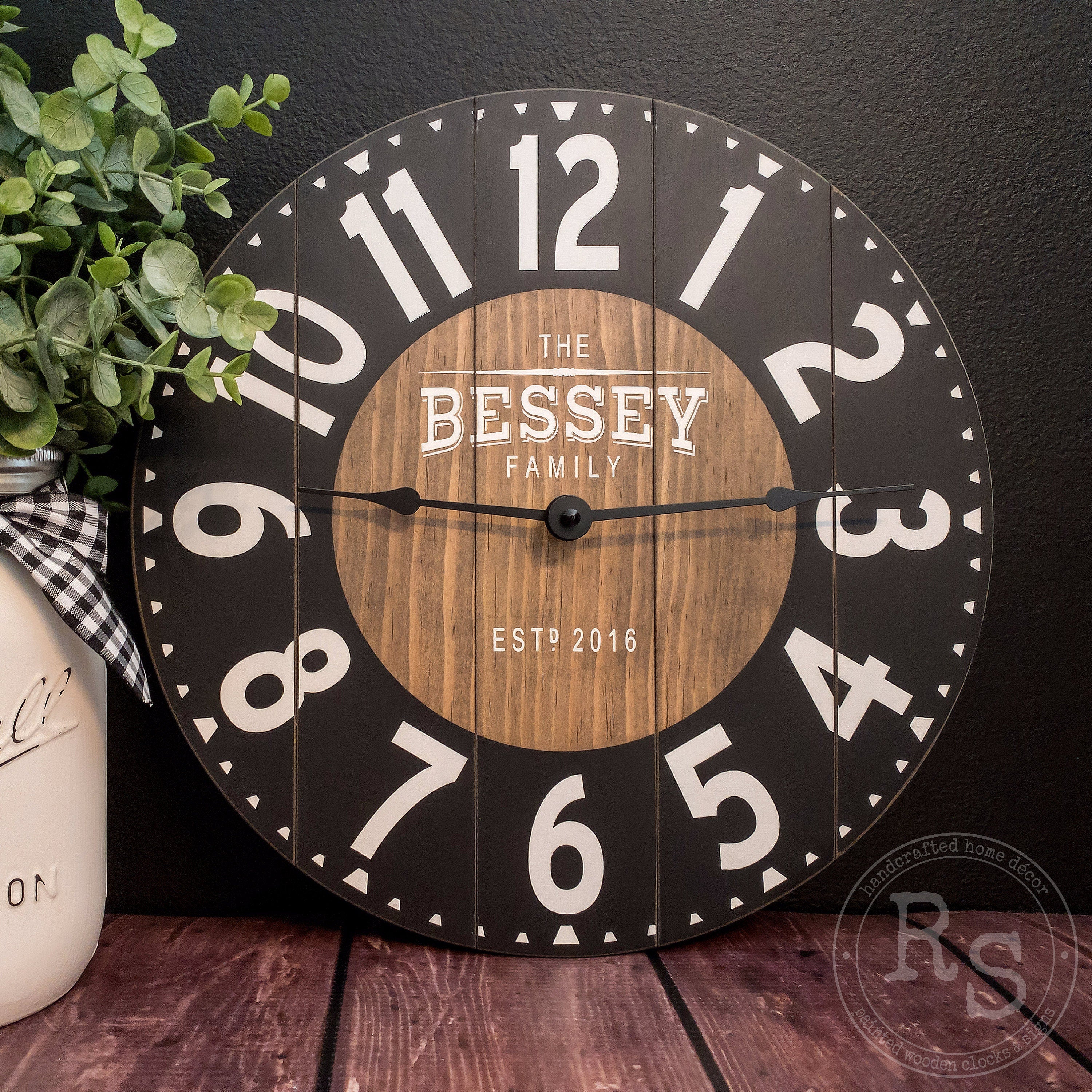 The Rielyn Farmhouse Clock