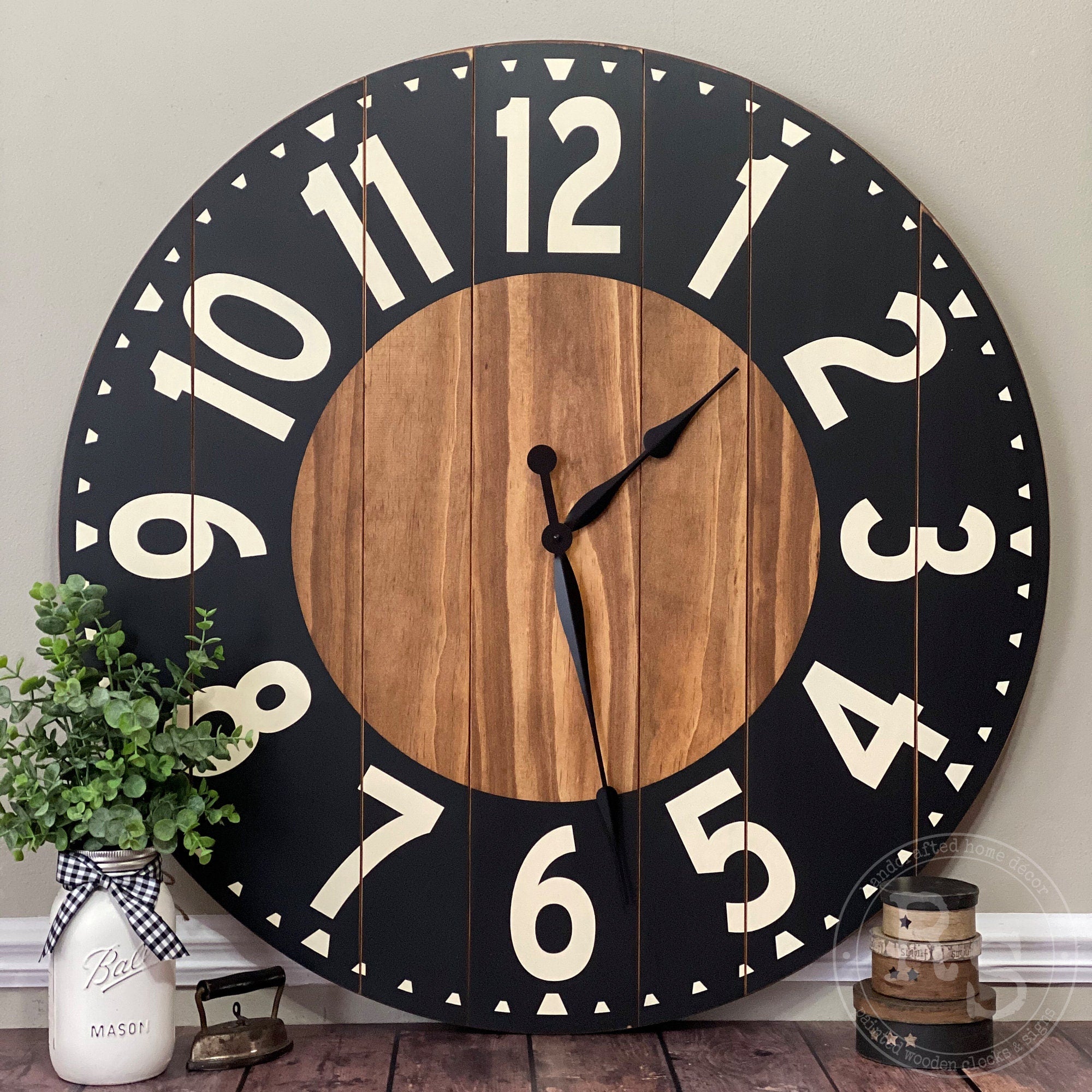 The Rielyn Farmhouse Clock